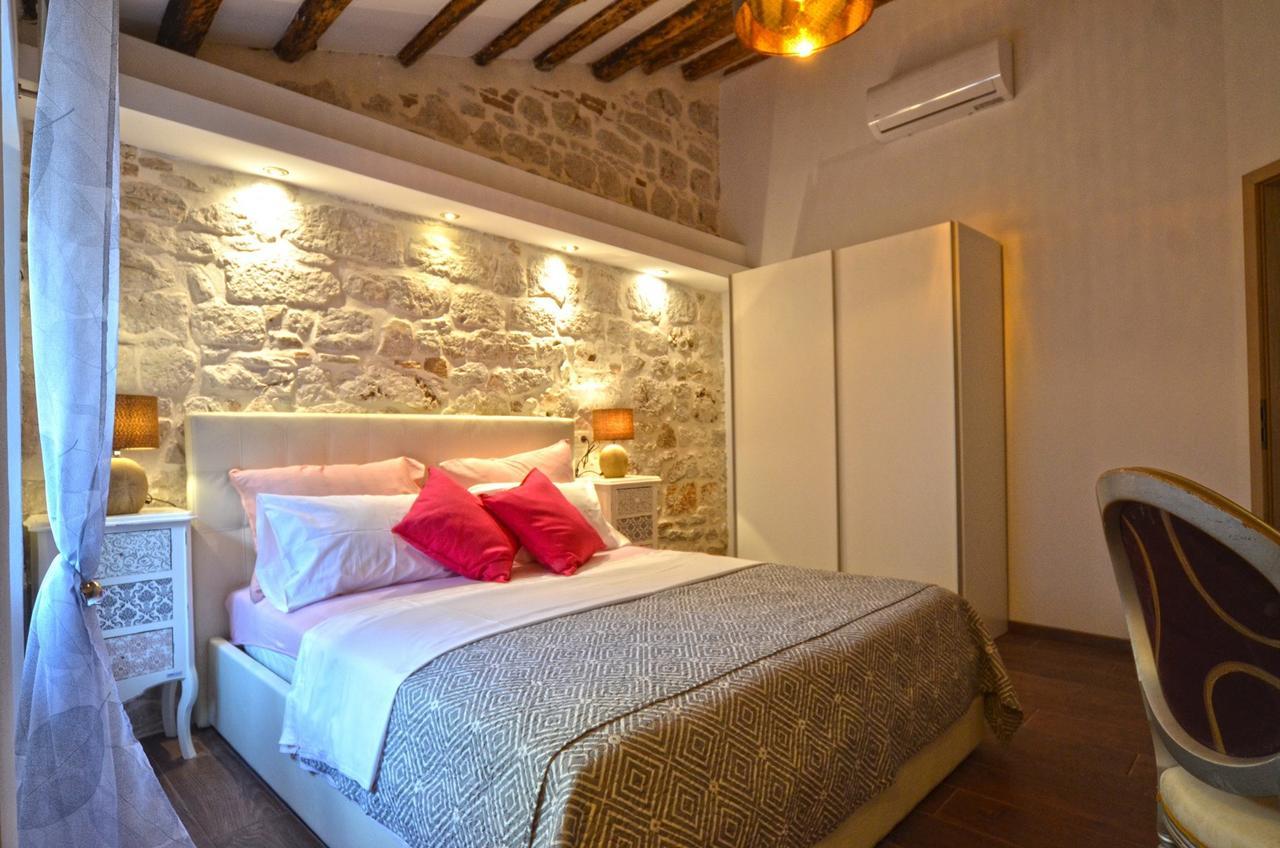 Noanna Apartment Ровинь Экстерьер фото